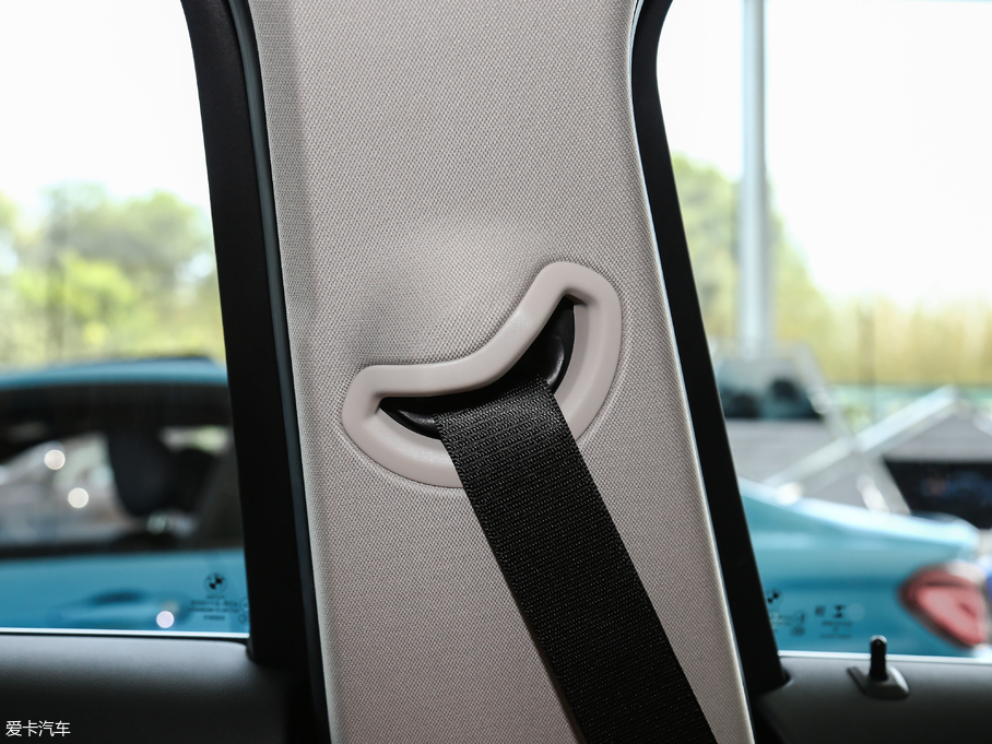 2020R3ϵ 325Li װl(f)