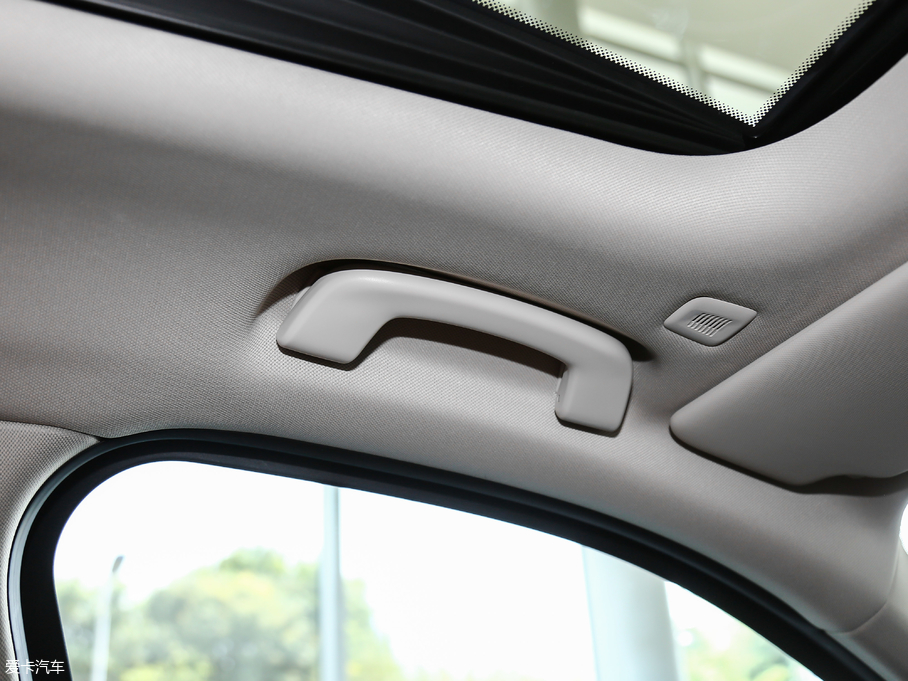 2020R3ϵ 325Li װl