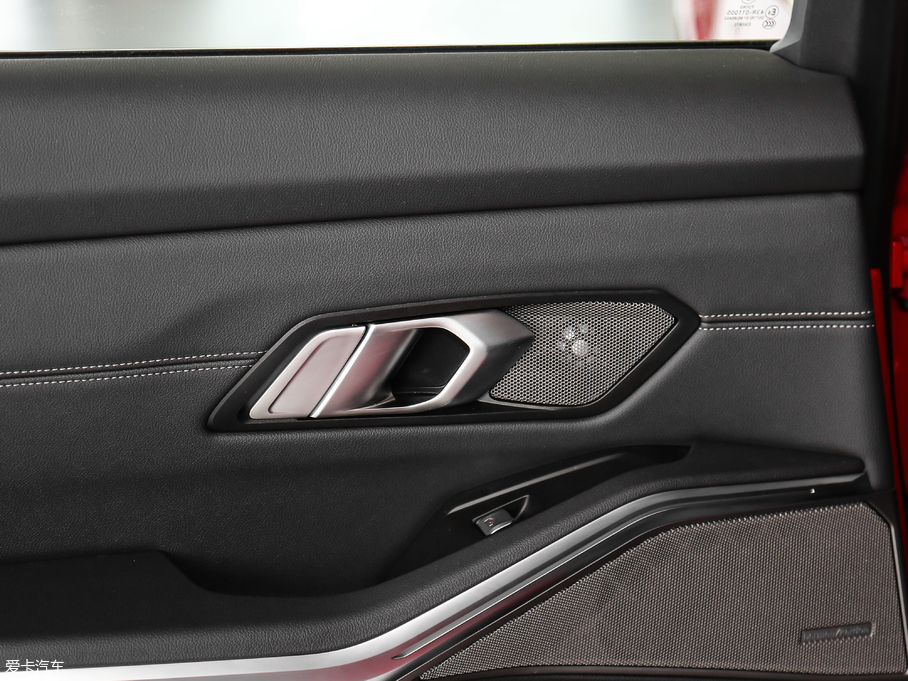 2020R3ϵ 325Li M\ҹb