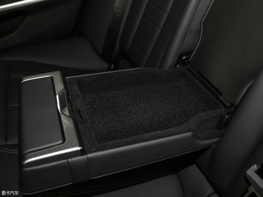 2020R3ϵ 325Li M\ҹb