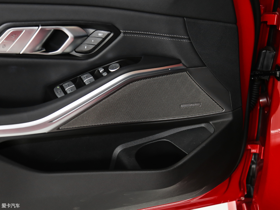 2020R3ϵ 325Li M\(yn)ҹb