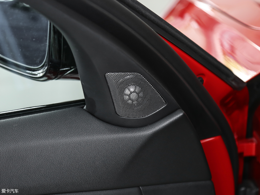 2020R3ϵ 325Li M\ҹb