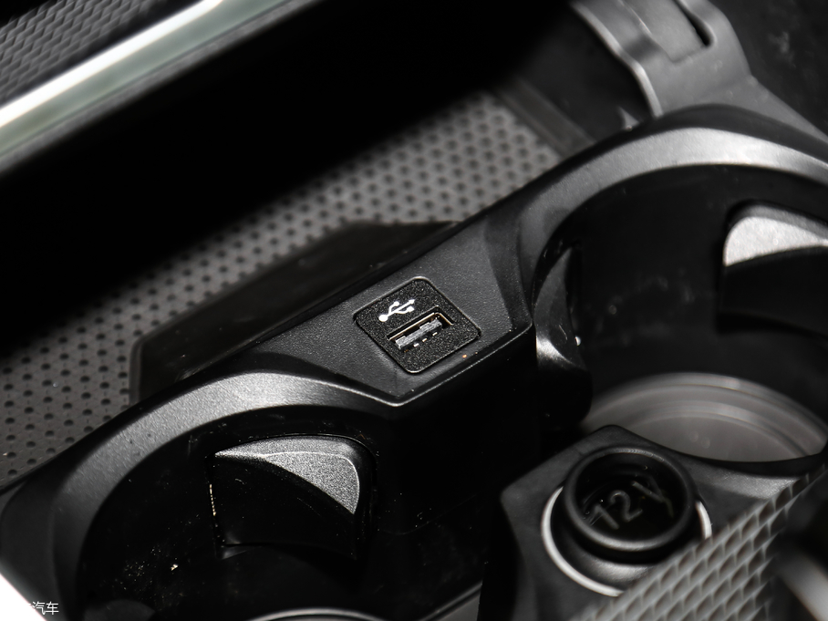 2020R3ϵ 325Li M\ҹb