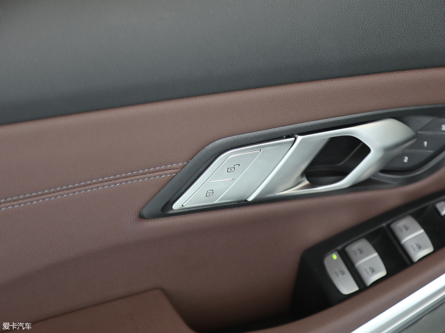 2020R3ϵ 325Li M\(yn)(dng)ҹb