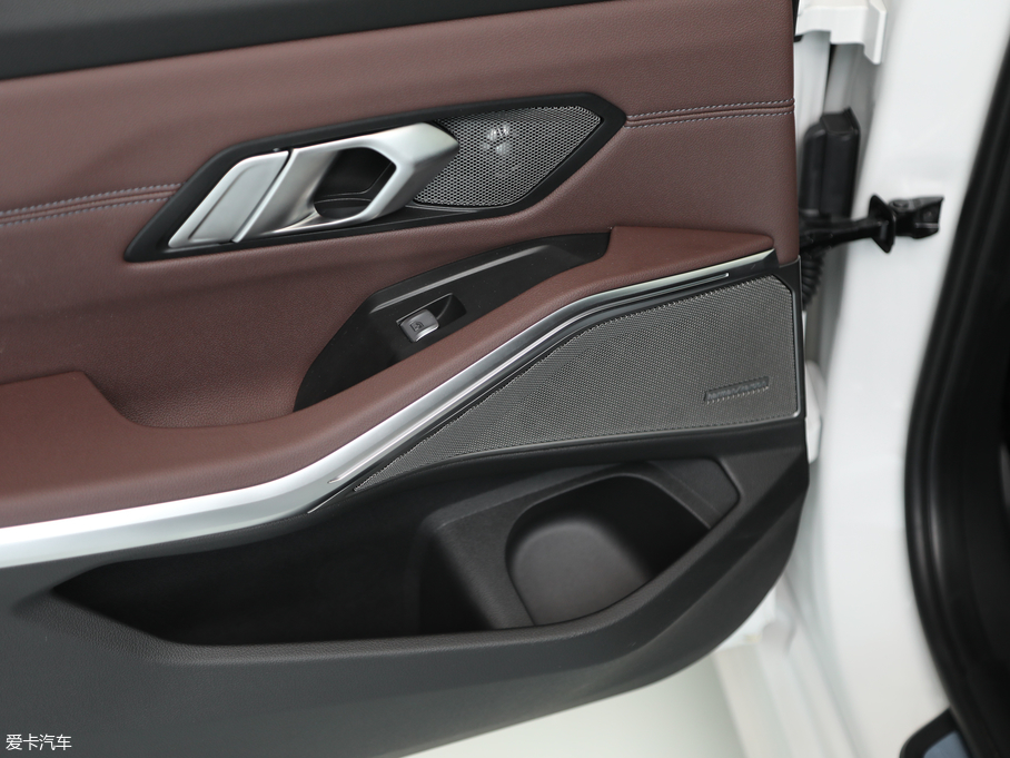 2020R3ϵ 325Li M\ҹb