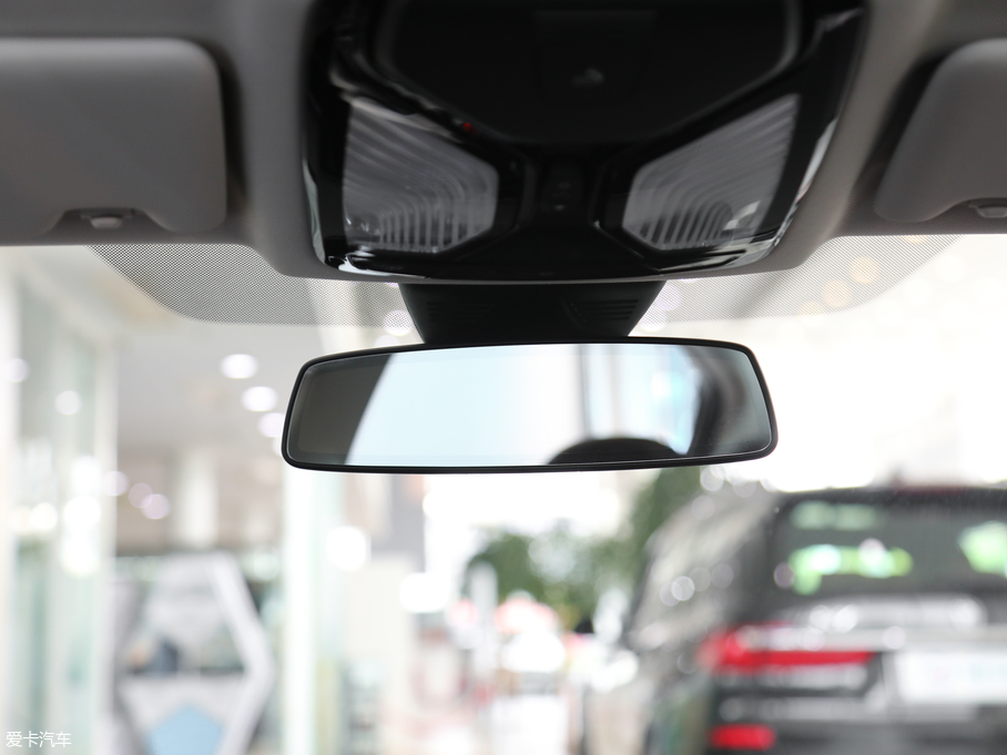 2020R3ϵ 325Li M\(yn)(dng)ҹb