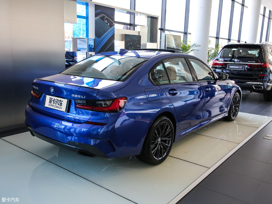 2020R3ϵ 325Li M\b