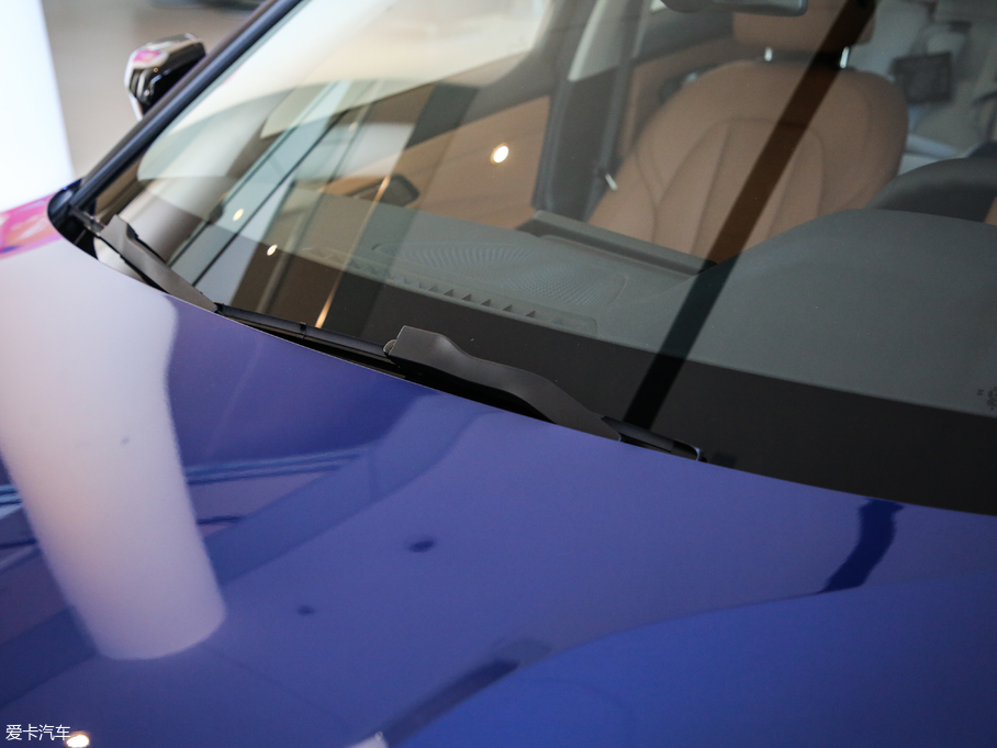 2020R3ϵ 325Li M\(yn)(dng)b