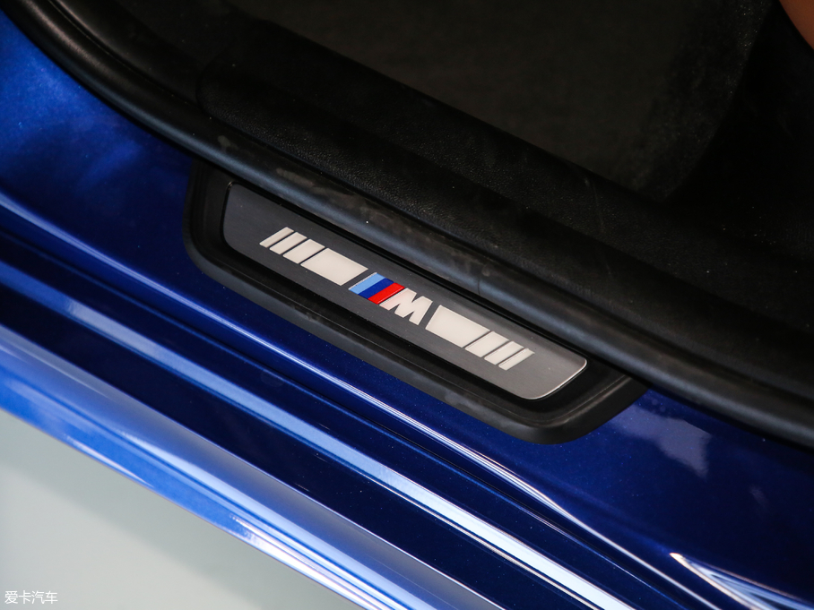 2020R3ϵ 325Li M\b