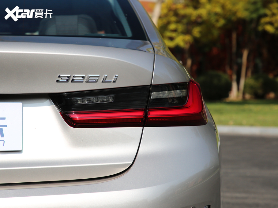 2020R3ϵ 325Li װl