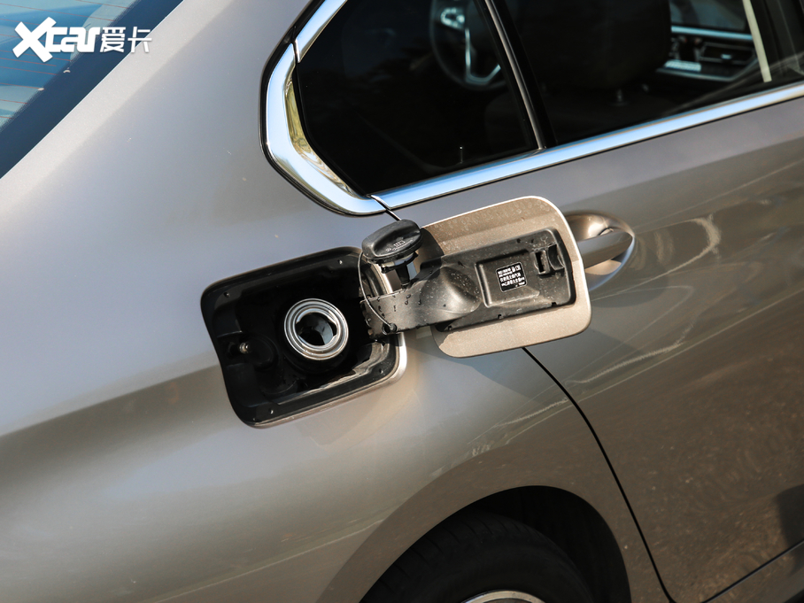 2020R3ϵ 325Li װl(f)