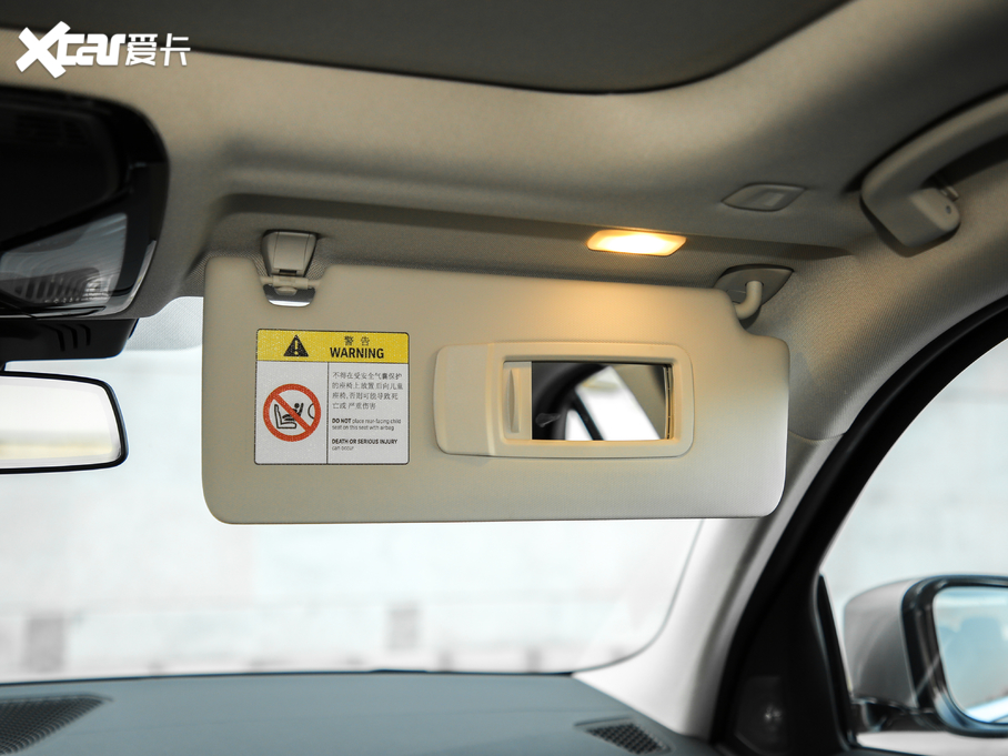 2020R3ϵ 325Li װl