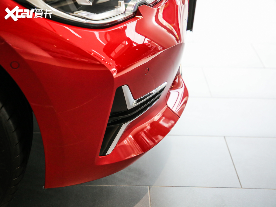 2020R3ϵ 325Li װl