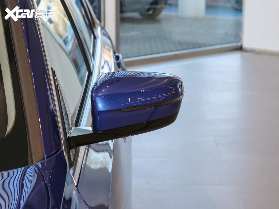 2020��R3ϵ 325i M�\�����b