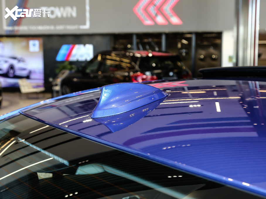 2020��R3ϵ 325i M�\�����b