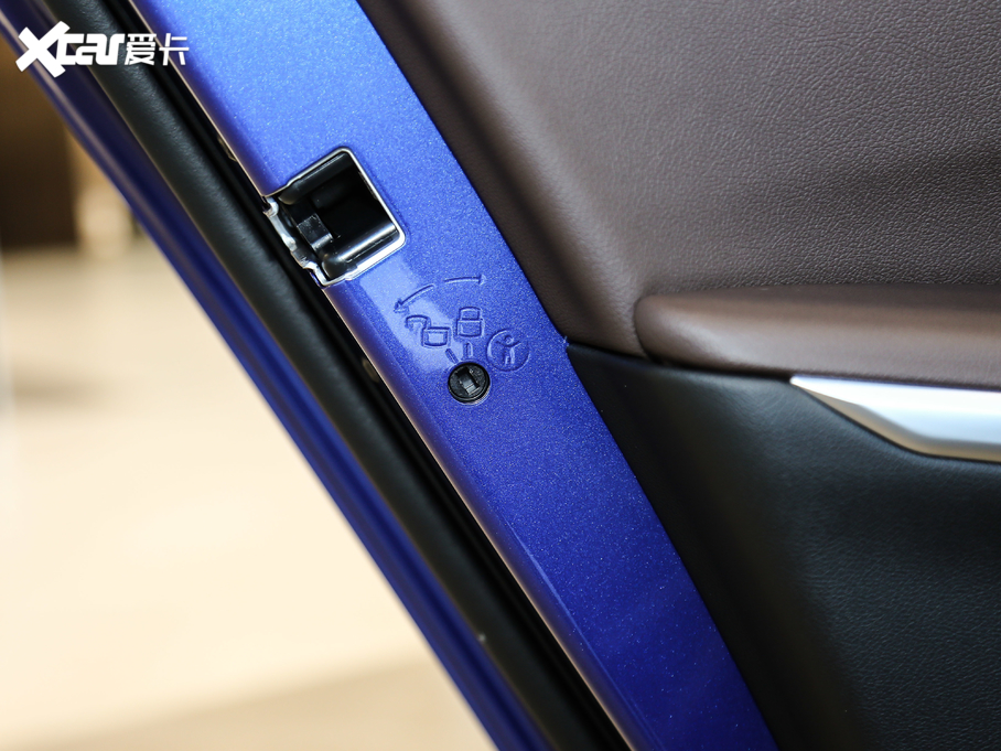 2020R3ϵ 325i M\b