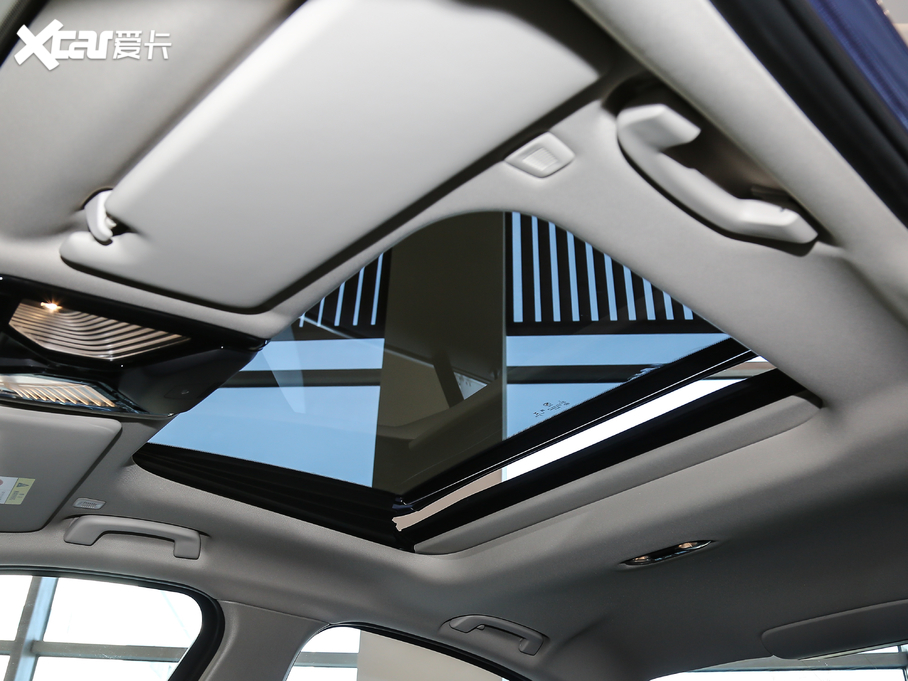 2020R3ϵ 325i M\b