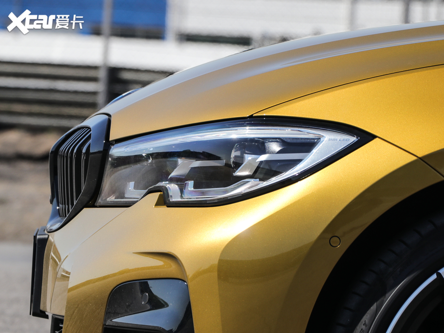 2020R3ϵ 330i M\ҹb