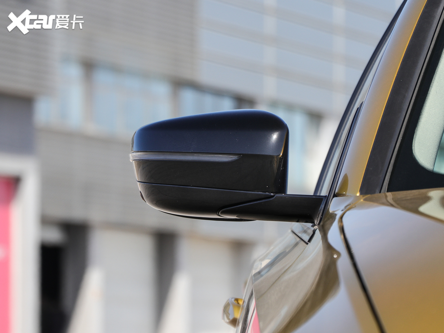 2020R3ϵ 330i M\ҹb