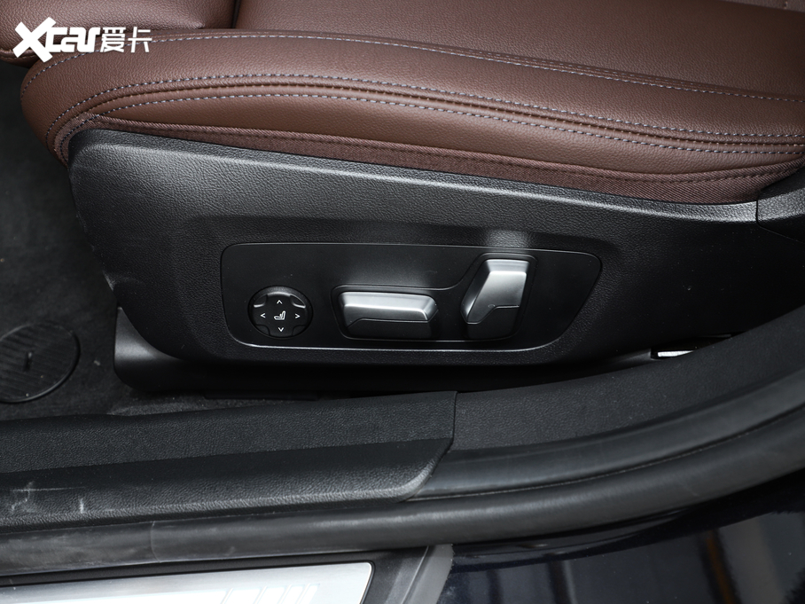 2020R3ϵ 330i M\ҹb