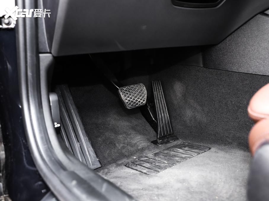 2020R3ϵ 330i M\ҹb