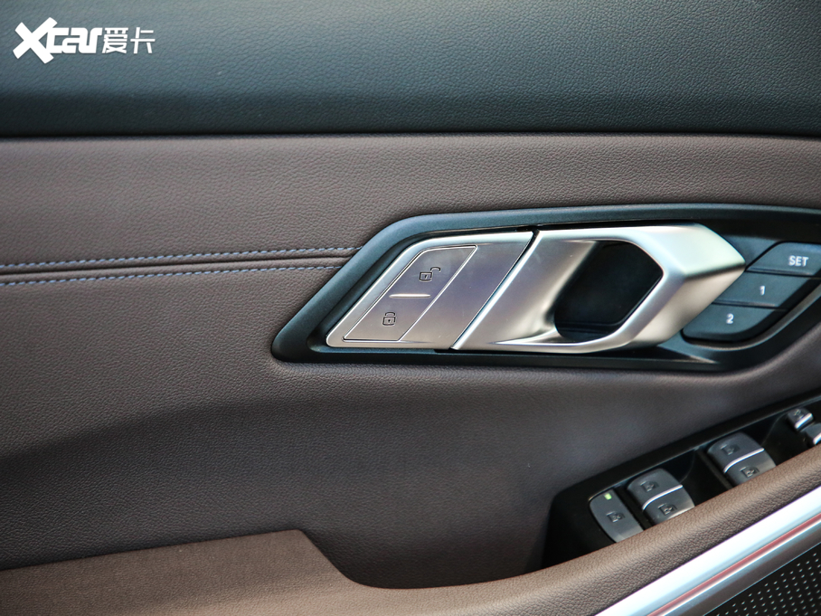 2020��R3ϵ �Ŀ� 325Li xDrive M�\�����b