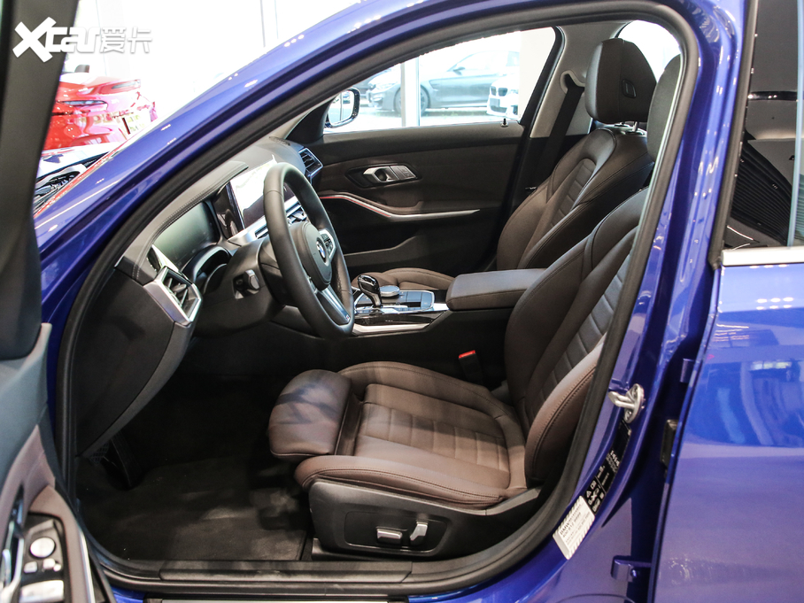 2020��R3ϵ �Ŀ� 325Li xDrive M�\�����b