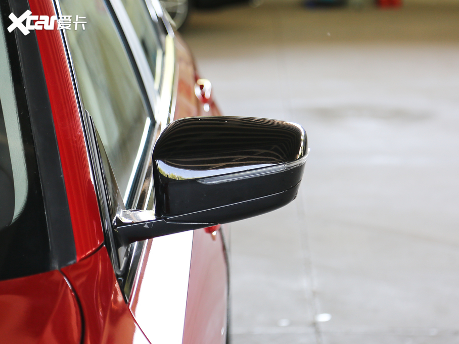 2020R3ϵ Ŀ 325Li M\ҹb