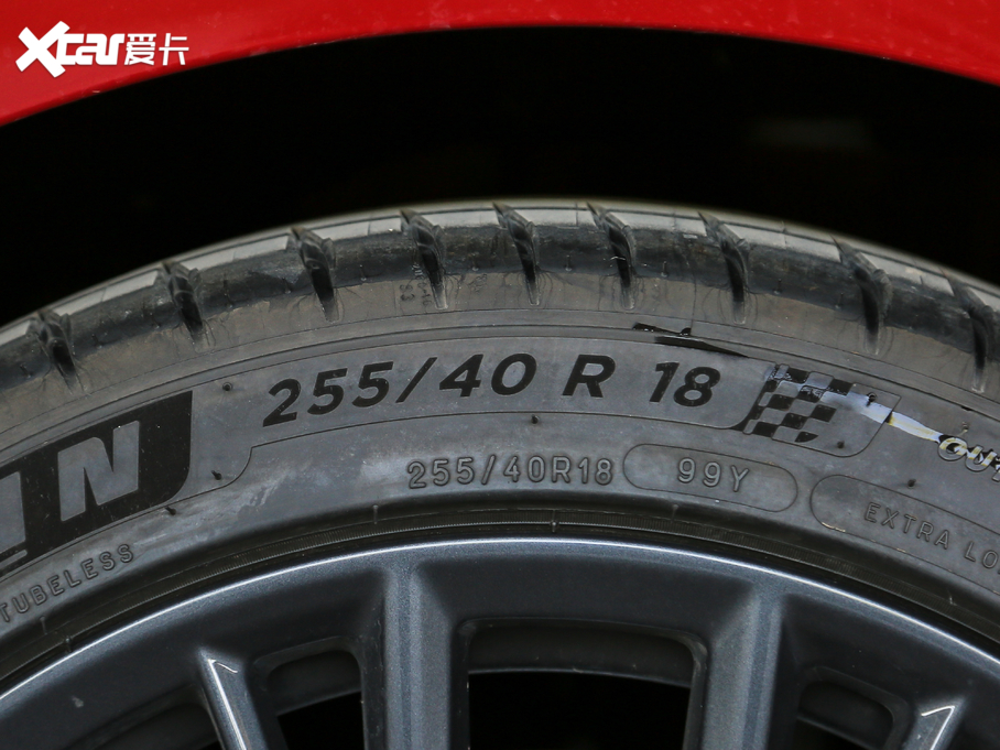 2020��R3ϵ �Ŀ� 325Li M�\(y��n)����ҹ���b