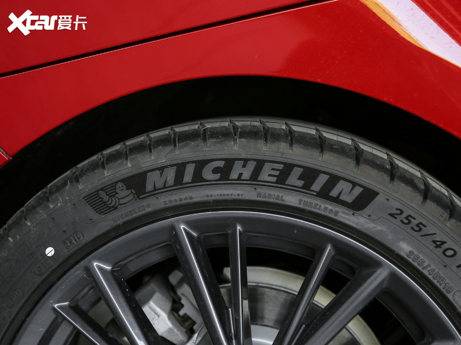 2020R3ϵ Ŀ 325Li M\ҹb