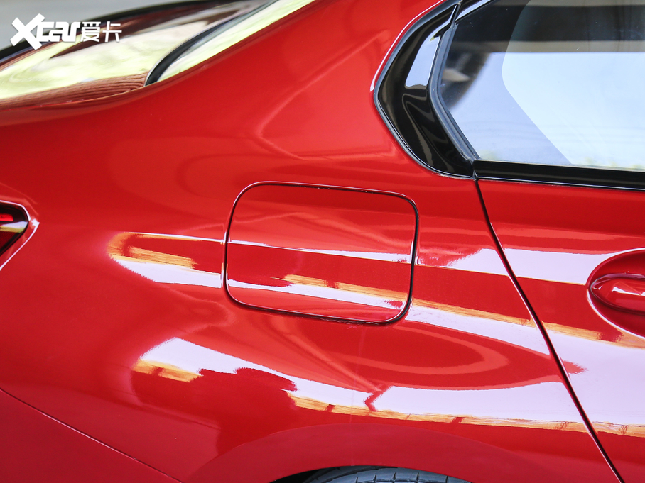 2020R3ϵ Ŀ 325Li M\ҹb