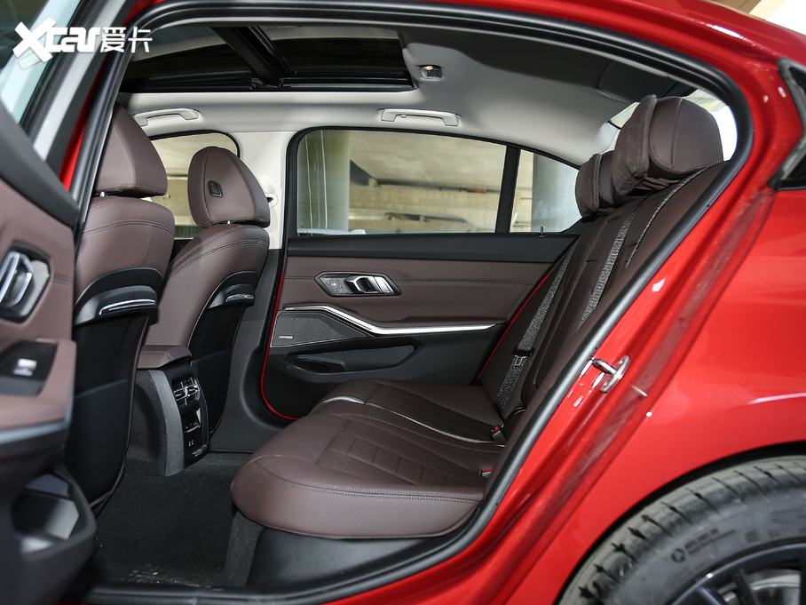 2020��R3ϵ �Ŀ� 325Li M�\����ҹ���b