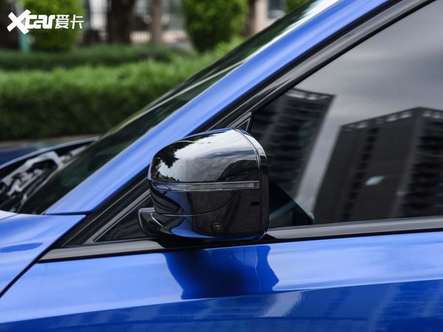 2020R3ϵ 330Li M\ҹb