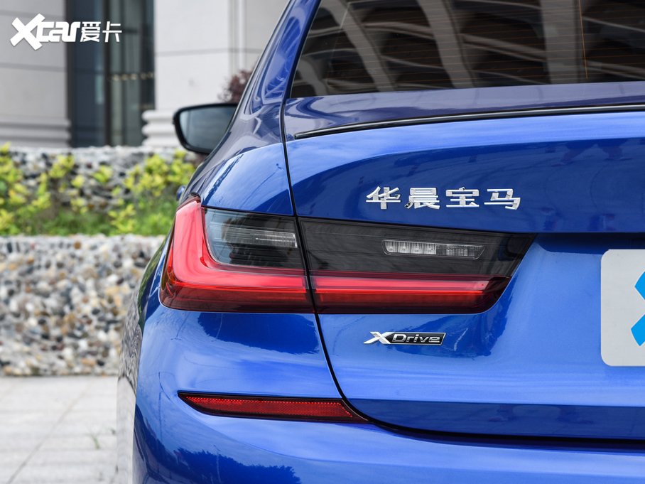 2020R3ϵ 330Li M\(yn)(dng)ҹb