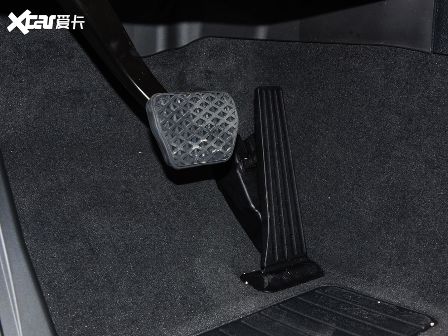 2020R3ϵ 330Li M\ҹb