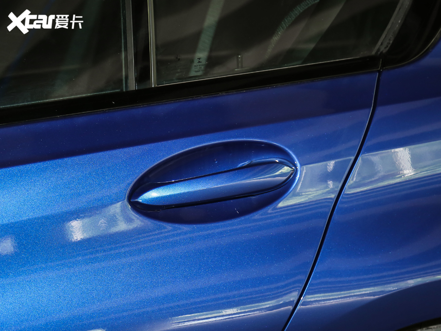 2020R3ϵ Ŀ 325i M\ҹb