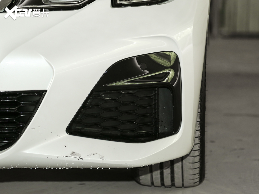 2020��R3ϵ �Ŀ� 325i M�\�����b