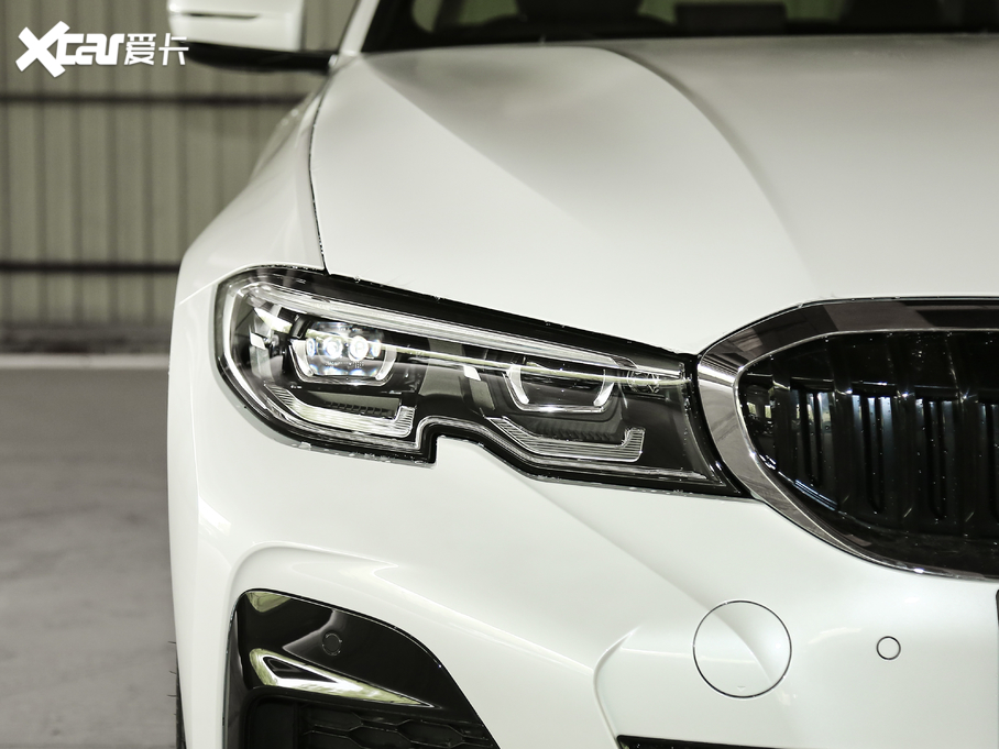 2020��R3ϵ �Ŀ� 325i M�\�����b