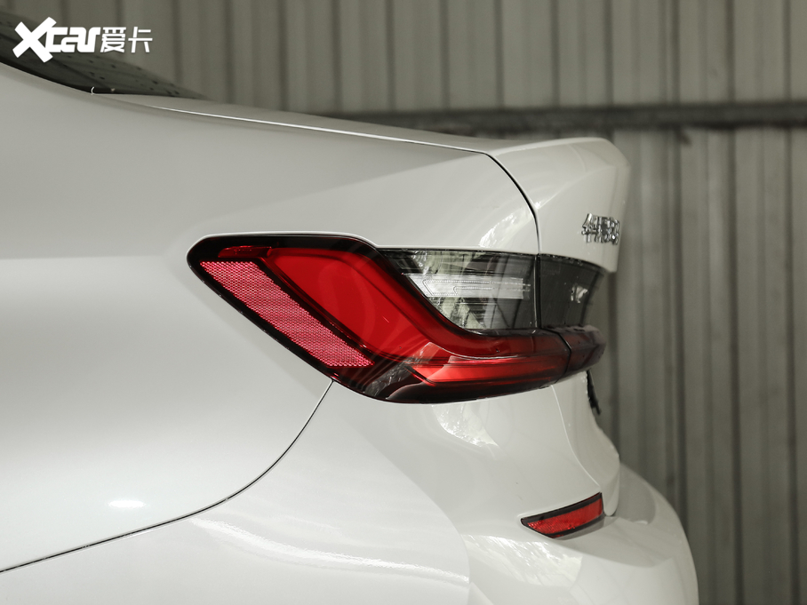 2020R3ϵ Ŀ 325i M\b