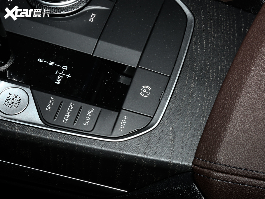 2020��R3ϵ �Ŀ� 325i M�\�����b