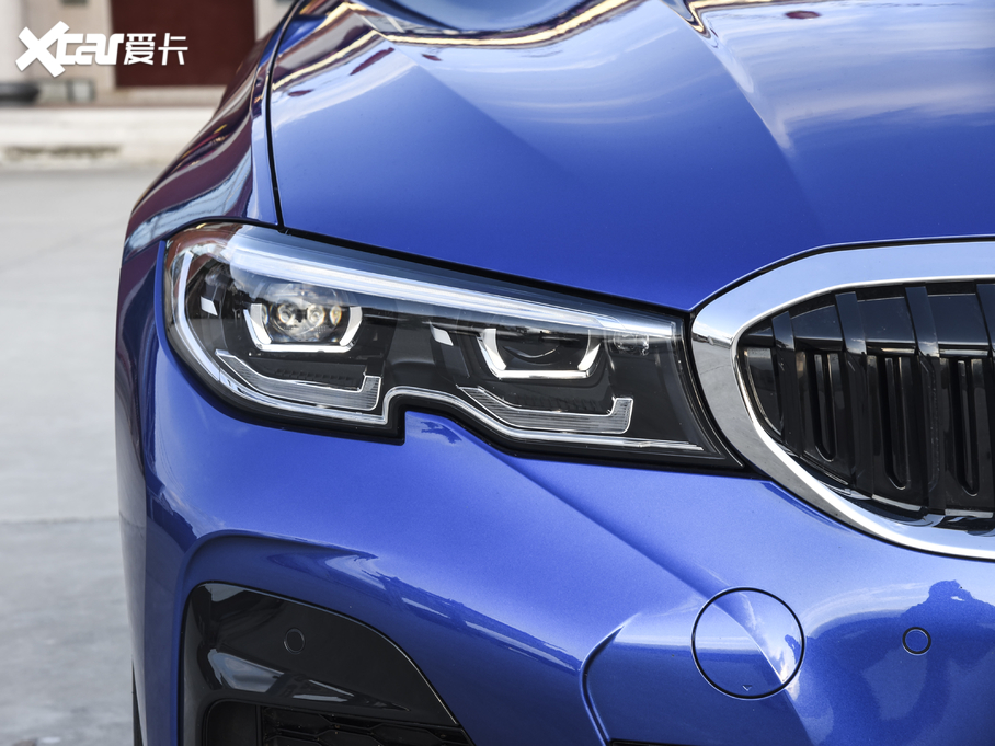 2020��R3ϵ �Ŀ� 325i M�\�����b