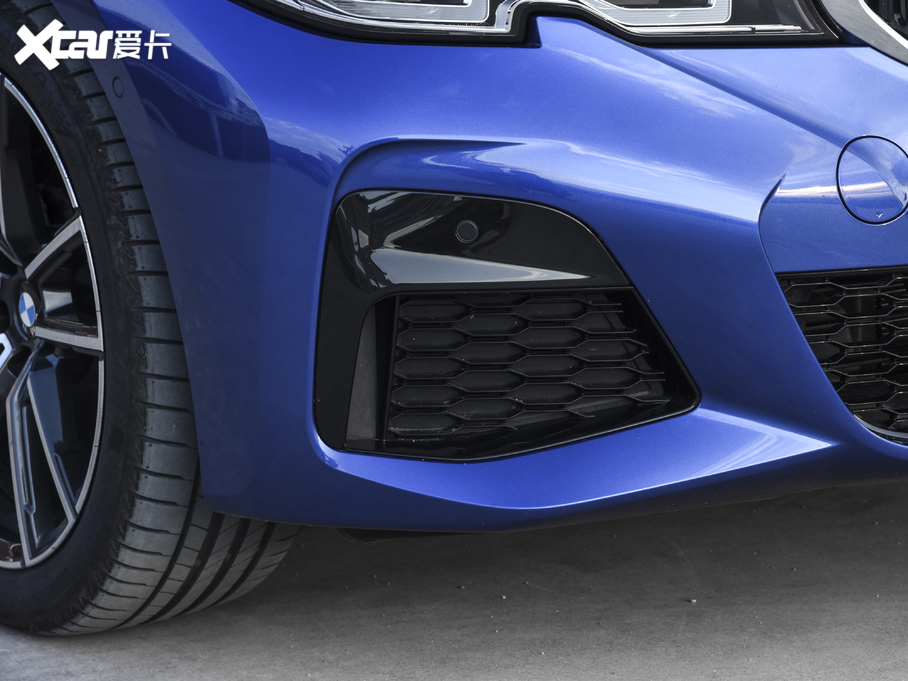 2020��R3ϵ �Ŀ� 325i M�\�����b