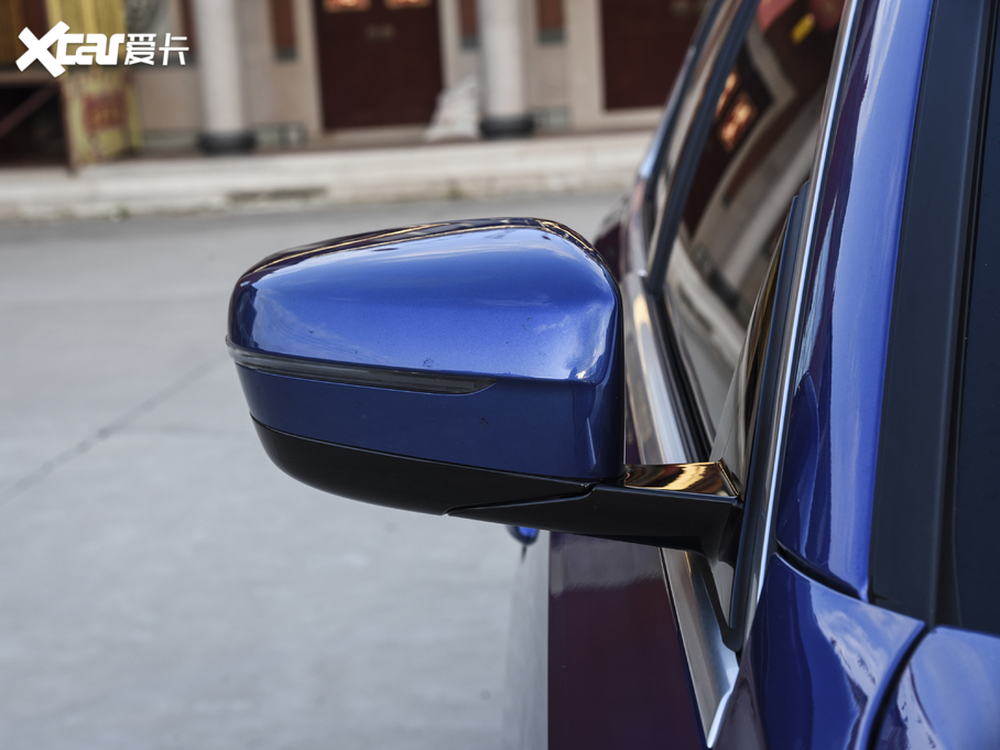 2020��R3ϵ �Ŀ� 325i M�\�����b