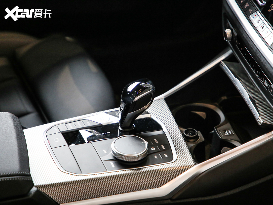 2020R3ϵ Ŀ 325Li M\ҹb