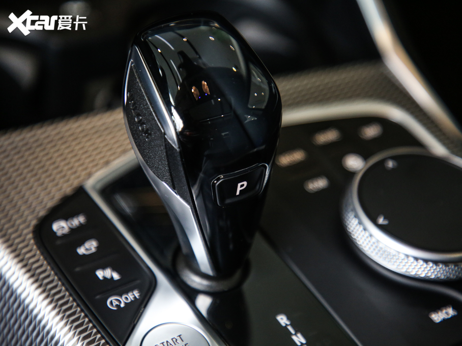 2020R3ϵ Ŀ 325Li M\ҹb