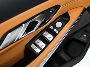 2020325Li װl {܇ƅ^	