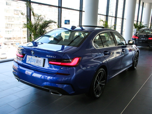 2020325Li xDrive M\b w^