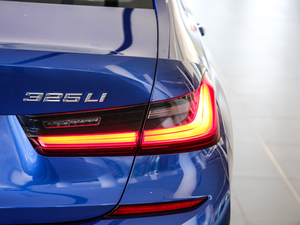 2020325Li xDrive M\b β