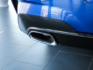 2020325Li xDrive M\b ^