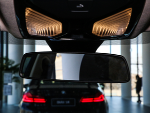 2020325Li xDrive M\b ܇ȺҕR